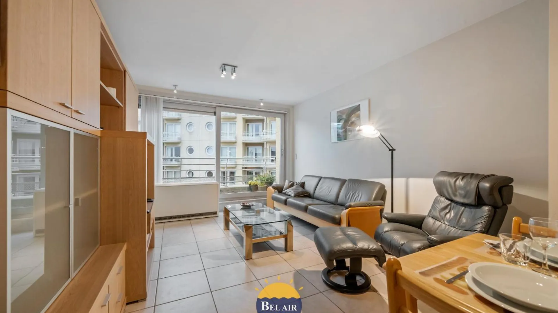 Zeezicht XIII - Cozy 2-Bedroom Apartment On The Belgian Coast With Spacious Sun Terrace And Pool T86 Ostend
